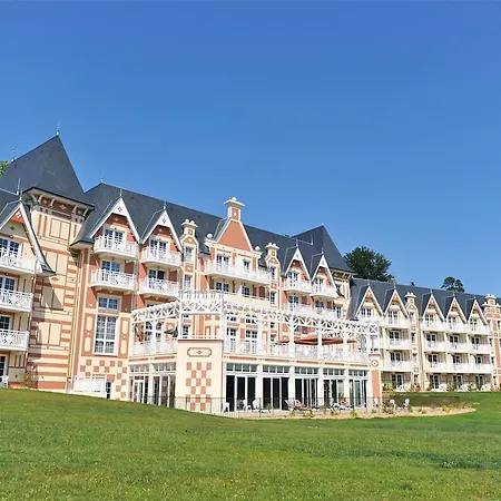 B'o - B'o Thermal & Station touristique